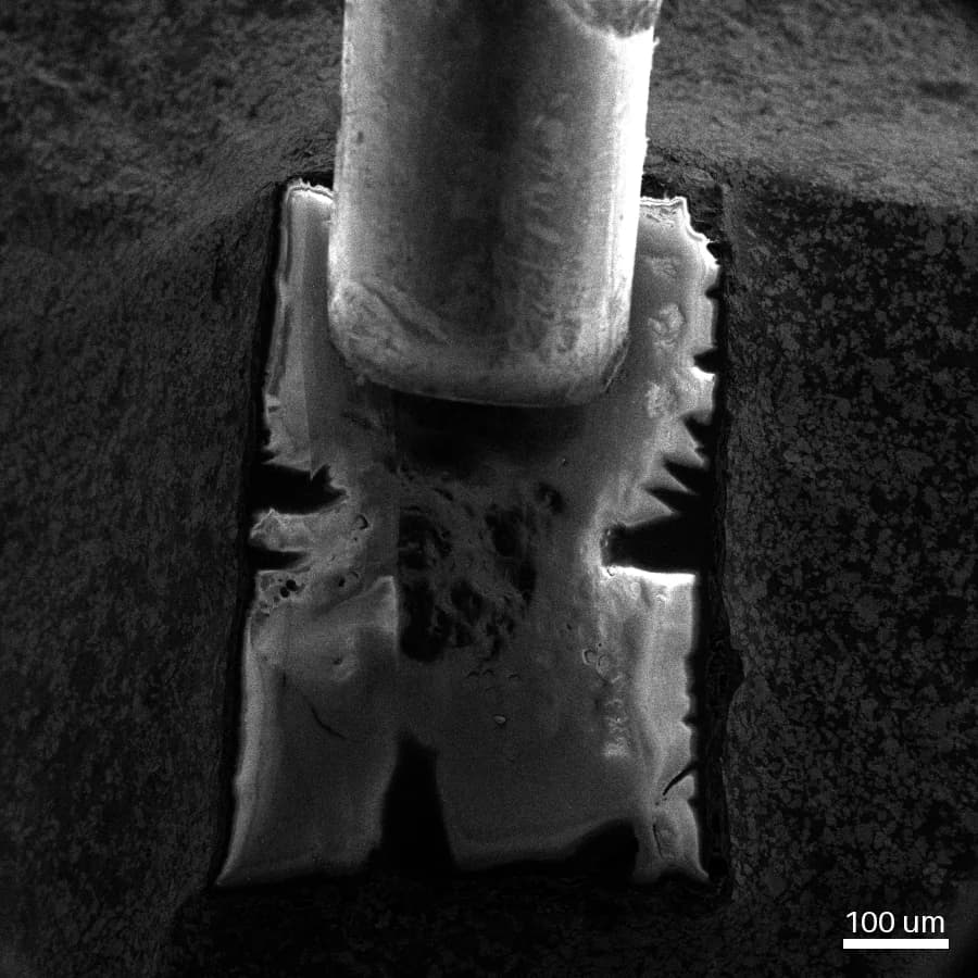 The PCN needle over the block at a wider field of view